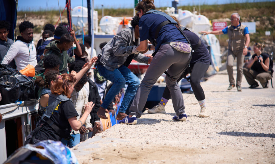 Unrechtmäßige Festsetzung: Nach Rettung von 112 Menschen –  NADIR sieht sich haltlosen Anschuldigungen in Italien ausgesetzt.